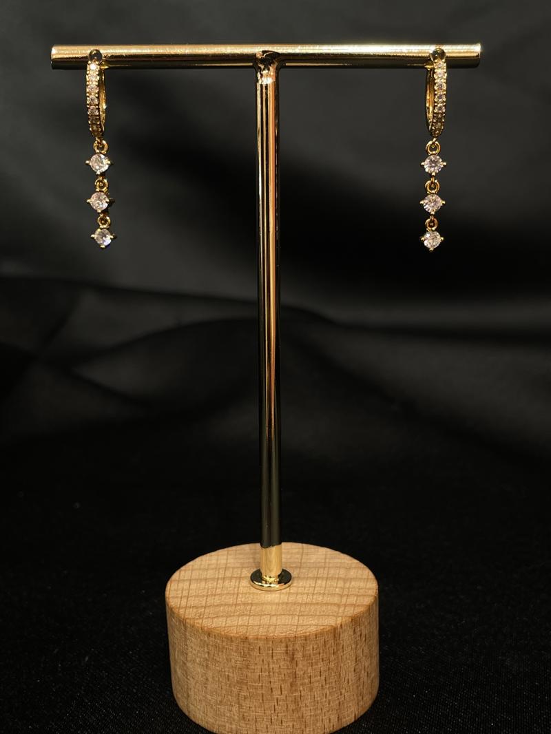 Hatice Ünlü Üç Taş Piercing Kombin Gold Küpe