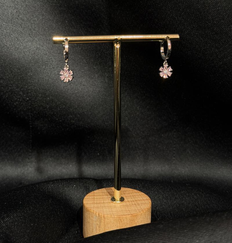Hatice Ünlü Pembe Çiçekli Piercing Kombin Silver Küpe