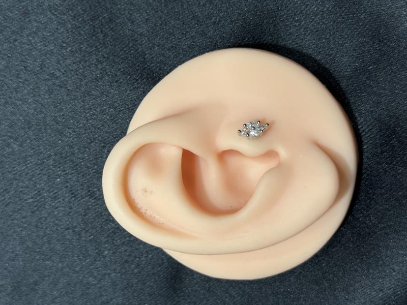 Hatice Ünlü Dört Taş Dikey Desen Silver Piercing