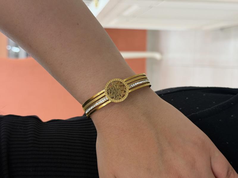 Hatice Ünlü Çelik Ağaç Model Gold Kelepçe