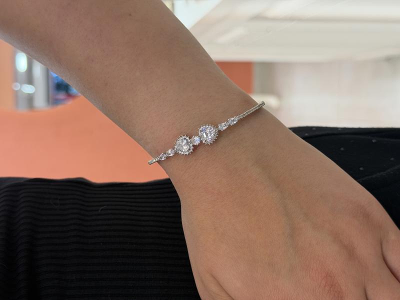 Hatice Ünlü Kalp Detay Arkası Açık Silver Kelepçe