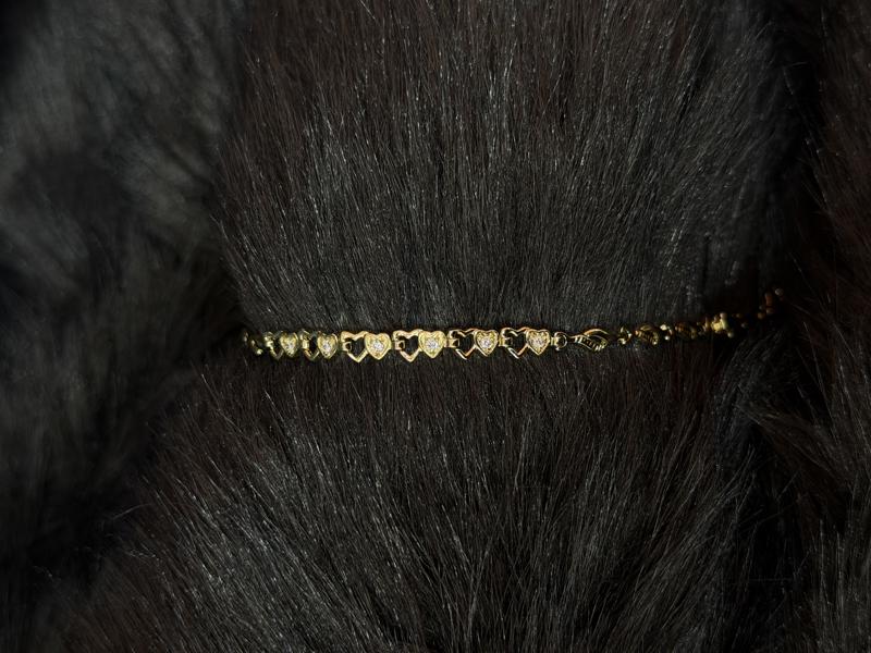Hatice Ünlü Xuping Kalp Detaylı Minimal İnce Gold Bileklik