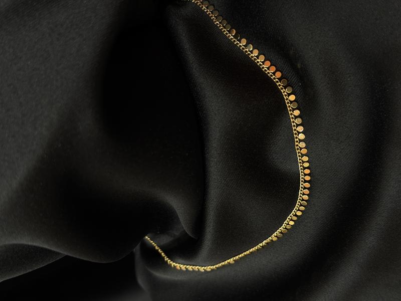 Hatice Ünlü Yuvarlak Desen Gold Kolye