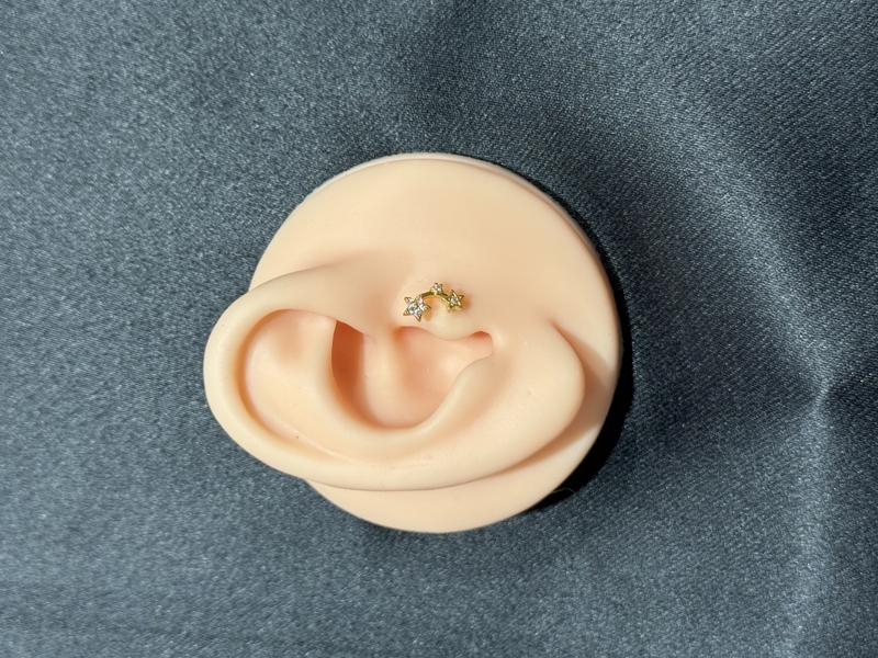 Hatice Ünlü Kayan Yıldız Gold Piercing