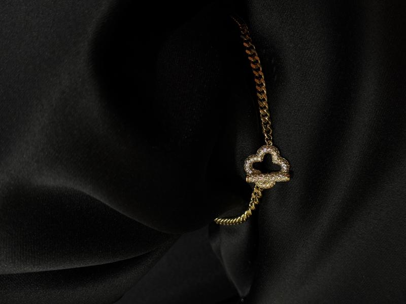 Hatice Ünlü Gold Taş Detaylı Choker kolye