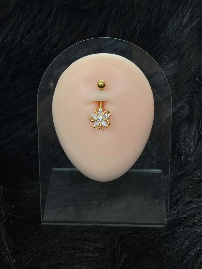 Hatice Ünlü Işıltılı Çiçek Gold Göbek Piercing